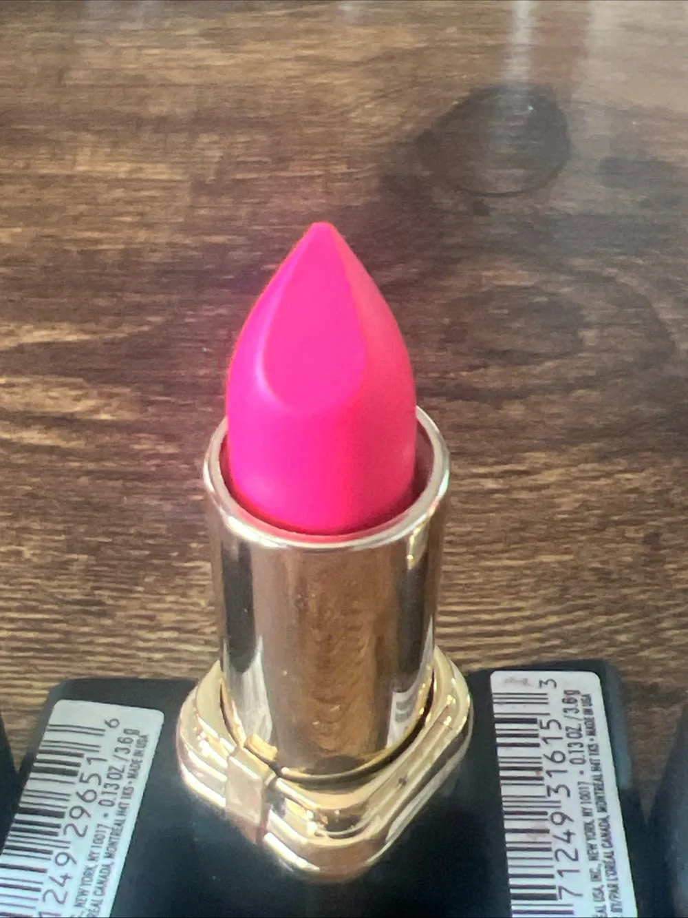 L’Oréal Colour Riche Collection Exclusive Lipstick Bundle Lot of 4